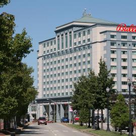 Bally's Evansville Casino & Hotel، فندق في إيفانسفيل