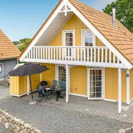 Awesome Home In Gråsten With Sauna, hotel en Gråsten