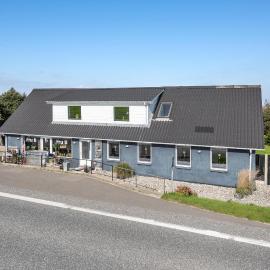 Nice Apartment In Ringkøbing With Wifi, hotel a Ringkøbing