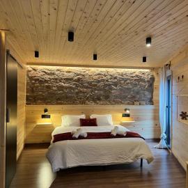 Fonda Peremiquel, hotel u gradu Kasteljar de N'ug