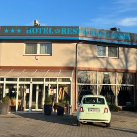 Hotel Serby, khách sạn ở Głogów