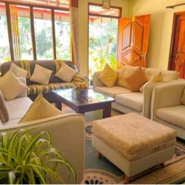 Vegetable Garden House โรงแรมในนัลลาธานนิยา