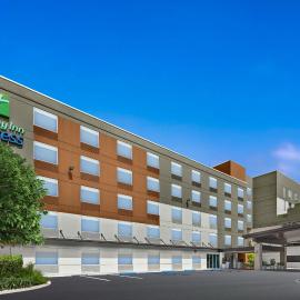 Holiday Inn Express Ft Lauderdale Cruise-Airport by IHG, hotel in Fort Lauderdale
