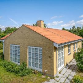 Lovely Home In Ølsted With Kitchen, hotel din Ølsted
