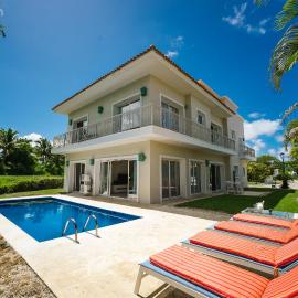 Luxury Private Villas with Pool, Private Beach, BBQ, viešbutis Punta Kanoje