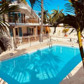 Le Nid Tropical, Hotel in L'Étang-Salé-les-Bains