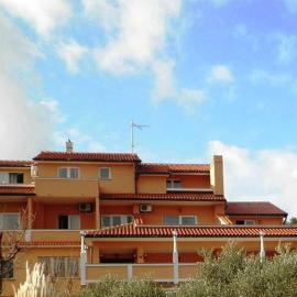 Apartments Melita, hotel en Supetarska Draga
