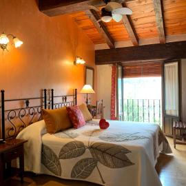 Hotel Doña Sancha, hotel i Covarrubias