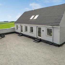 Lovely Home In Østermarie With Wifi, hotell i Østermarie