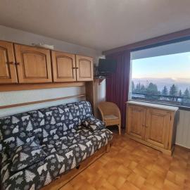Studio cosy 4 pers avec balcon sud, centre station, animaux admis - Saint-Michel-de-Chaillol - FR-1-393-4, hotel in Saint-Michel-de-Chaillol