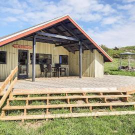Stunning Home In Anholt With Kitchen, готель у місті Anholt