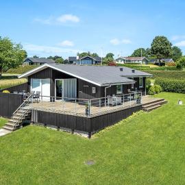 Stunning Home In Hejls With Kitchen