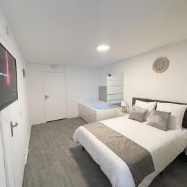 Le Corbusier - Cosy & SPA - Appartement, Hotel in Firminy