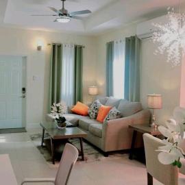Lucea में, होटल Paradise Oasis - Solar Powered with Starlink WiFi and Pools