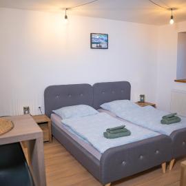 Tatry Low Guesthouse, hotel in Stará Lesná