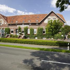 Frieslandstern - Ferienhof und Hotel, hotel em Wangerland