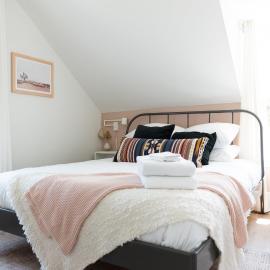 Downtown Picton 2-Bedroom Boho Suite!
