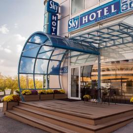 Sky Hotel, hotel a Veliko Tŭrnovo
