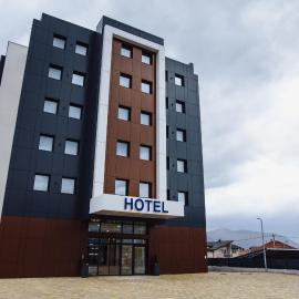 Hotel Brčko gas Sarajevo, hotelli kohteessa Lukavica