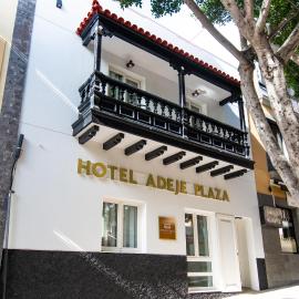 Suncanarias Hotel Adeje Plaza, hotel Adejében