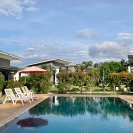 Oneandaman Resort, hotel in Khao Lak