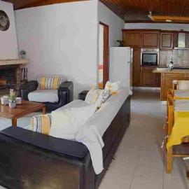 Irene's Apartment In Salakos