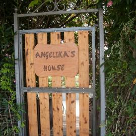 angelikashouse,big house