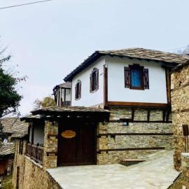 Къща за гости Близнаците, hotel din Leşten