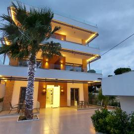 아르테미다에 위치한 호텔 Finikas Suites & Apartments Airport By Airstay