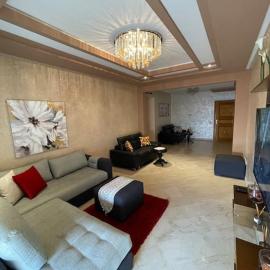 Big luxury apartment near airport, khách sạn ở Nouaceur