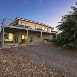 Moonahridge accommodation、Saint Andrews Beachのホテル