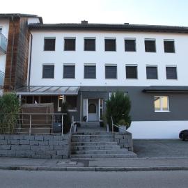 Goldener Stern, hotelli kohteessa Dingolfing