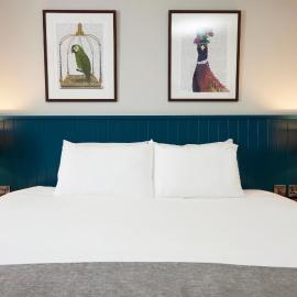 The Caledonian Hotel, hotel di Leven-Fife
