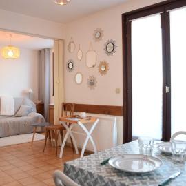 Appartement cozy avec terrasse, Wi-Fi et parking à Évian-les-Bains - FR-1-498-15