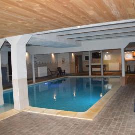 Verviers Villa with Sauna, hotel i Verviers