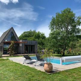 Les Trigones du Causse -Maison atypique avec Piscine Privée