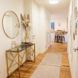 Ferienwohnung Deluxe Sattendorf, hotelli kohteessa Sattendorf