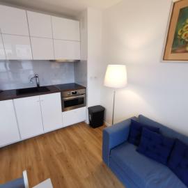 1min BusStop to St Germain En Laye - Chambourcy Center - Wei&Pei Apartment, hotel i Chambourcy