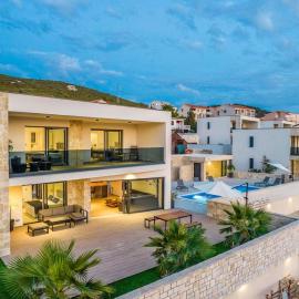 Villa Danijela, brand new villa with private pool, hotel u gradu Stara Novalja