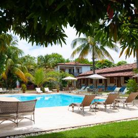 Pousada Estalagem Vila Tania, hotel Itaúnasban