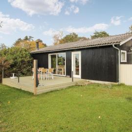 Beautiful Home In Samsø With Kitchen, hotel i Samsø