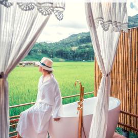 สะปัน กลางนา คาเฟ่ Sapan Klang Na Cafe, hotel v destinácii Ban Huai Ti