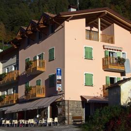 B&B SEGONZANO, hotel en Segonzano