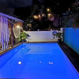 SERENITY piscine 53m cube, хотел в Ла Трините