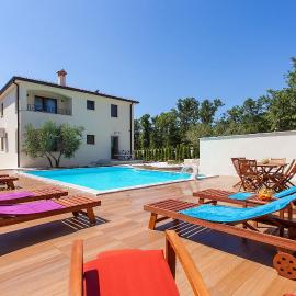 Villa Birikina apartments with pool