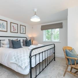 Oxfordshire Living - The Sunderland Apartment - Bladon, hotel a Bladon