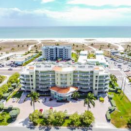 Luxury Spacious Penthouse Beach View Treasure Island Pool HotTub