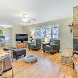 Modern Home in Napa Area w/ Hot Tub & Game Room!