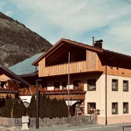 Luggishof, Hotel in Sand in Taufers