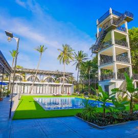 Adventure Dome Resort, hotel u gradu Kep